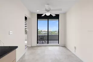 5950 Pelican Bay Plaza S, Saint Petersburg, FL 33707 - Photo 10