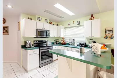 775 Wildflower Drive, Palm Harbor, FL 34683 - Photo 22