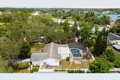 818 Eunice Drive, Tarpon Springs, FL 34689 - Photo 48