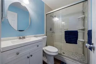 818 Eunice Dr, Tarpon Springs, FL 34689 - Photo 24