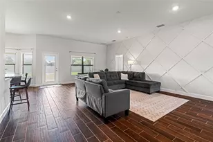 13000 Summerfield Way, Dade City, FL 33525 - Photo 10