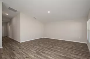 4135 River Beacon Blvd, Davenport, FL 33837 - Photo 12