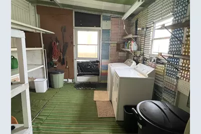 760 Royal Palm Circle, Largo, FL 33778 - Photo 6