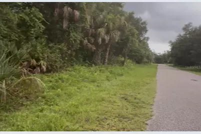 18432 Buttercup Avenue, Port Charlotte, FL 33954 - Photo 2