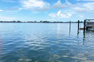 628 Boca Ciega Point Blvd S, Saint Petersburg, FL 33708 - Photo 20