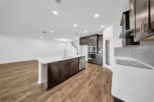 5841 Riverston Ave, Wesley Chapel, FL 33545 - Photo 54