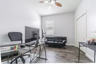11345 Flora Springs Dr, Riverview, FL 33579 - Photo 12