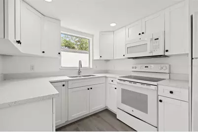 8046 Norwich Drive, Port Richey, FL 34668 - Photo 14