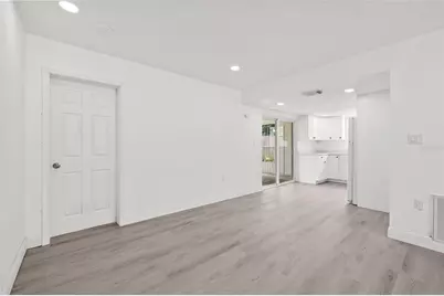 8046 Norwich Drive, Port Richey, FL 34668 - Photo 10