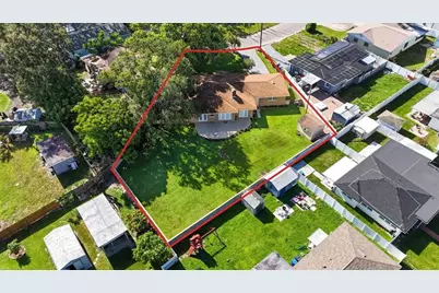 6410 Felice Avenue, Tampa, FL 33614 - Photo 2