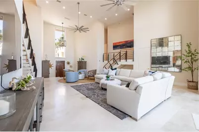 4703 Dolphin Cay Lane S, Saint Petersburg, FL 33711 - Photo 10