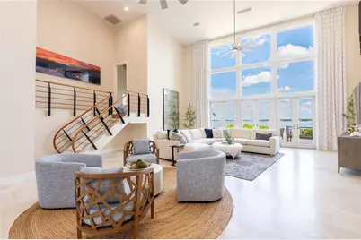 4703 Dolphin Cay Lane S, Saint Petersburg, FL 33711 - Photo 6