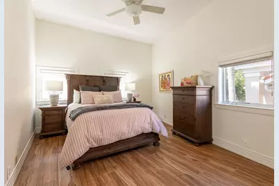 4703 Dolphin Cay Lane S, Saint Petersburg, FL 33711 - Photo 56