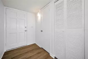 320 N Bayshore Blvd, Clearwater, FL 33759 - Photo 12