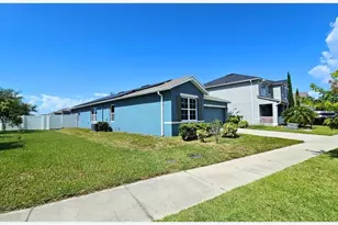 1724 Ranger Highlands Rd, Kissimmee, FL 34744 - Photo 4