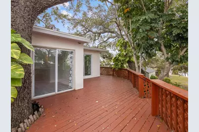 8399 42nd Avenue N, Saint Petersburg, FL 33709 - Photo 42