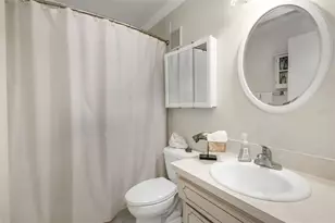 2001 Greenbriar Blvd, Clearwater, FL 33763 - Photo 12