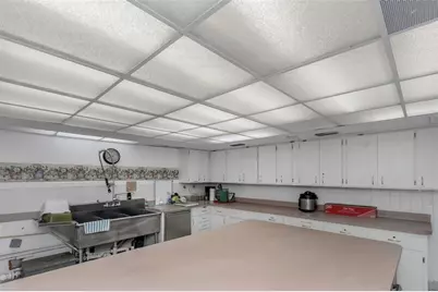 2001 Greenbriar Boulevard #17, Clearwater, FL 33763 - Photo 60