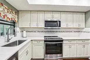 1812 New Bedford Dr, Sun City Center, FL 33573 - Photo 24