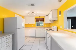 600 Tangerine Ave, Dunedin, FL 34698 - Photo 6