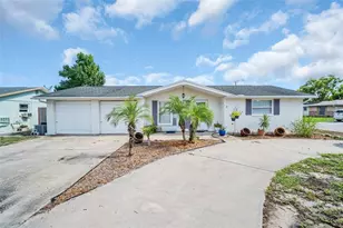 7923 Foxbloom Dr, Port Richey, FL 34668 - Photo 1
