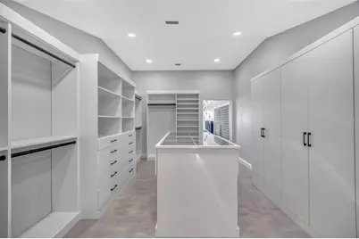 8400 35th Avenue N, Saint Petersburg, FL 33710 - Photo 24