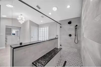 8400 35th Avenue N, Saint Petersburg, FL 33710 - Photo 28