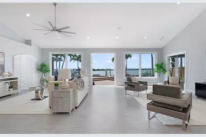 8400 35th Avenue N, Saint Petersburg, FL 33710 - Photo 8