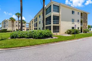 6767 Sunset Way, Saint Pete Beach, FL 33706 - Photo 26