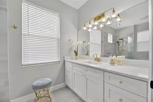 1103 Villeroy Dr, Sun City Center, FL 33573 - Photo 36