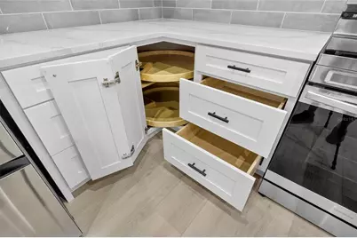 1103 Villeroy Drive, Sun City Center, FL 33573 - Photo 14