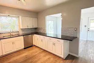 260 W Interlachen St, Lake Alfred, FL 33850 - Photo 10