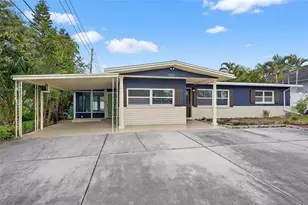 10112 66th Ave, Seminole, FL 33772 - Photo 4