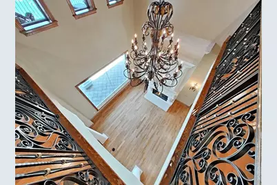 1097 Eden Isle Drive NE, Saint Petersburg, FL 33704 - Photo 34