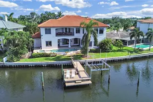 1097 Eden Isle Dr NE, Saint Petersburg, FL 33704 - Photo 6