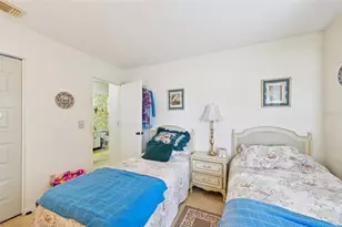 2208 Grenadier Dr, Sun City Center, FL 33573 - Photo 16