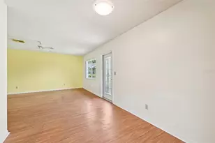 1908 Canterbury Ln, Sun City Center, FL 33573 - Photo 10