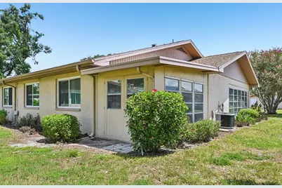 1908 Canterbury Lane #25, Sun City Center, FL 33573 - Photo 30