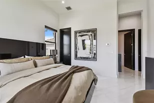 206 6th St E, Tierra Verde, FL 33715 - Photo 54
