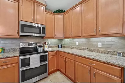 821 Chipper Drive, Sun City Center, FL 33573 - Photo 16