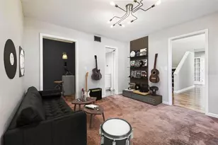 3217 Stoneybrook Ln, Tampa, FL 33618 - Photo 30