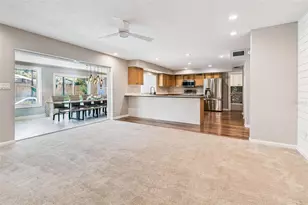 3217 Stoneybrook Ln, Tampa, FL 33618 - Photo 52