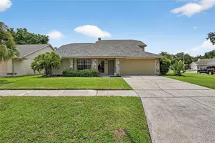 1914 Coral Tree Ct, Brandon, FL 33511 - Photo 1