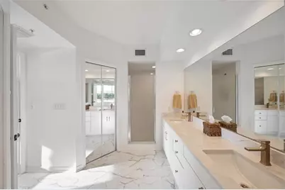 1200 Country Club Drive #5402, Largo, FL 33771 - Photo 20