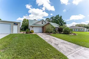 8725 E Rosemont Ct, Inverness, FL 34450 - Photo 4