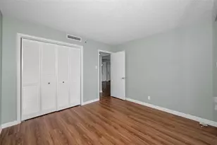 3211 W Swann Ave, Tampa, FL 33609 - Photo 36