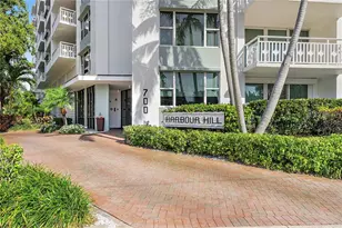 700 Beach Dr NE, Saint Petersburg, FL 33701 - Photo 2