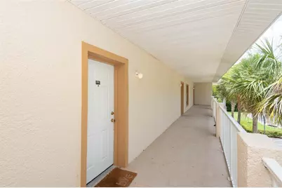 946 15th Street #202, Daytona Beach, FL 32117 - Photo 8