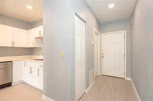 946 15th St, Daytona Beach, FL 32117 - Photo 16