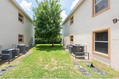 946 15th Street #202, Daytona Beach, FL 32117 - Photo 6